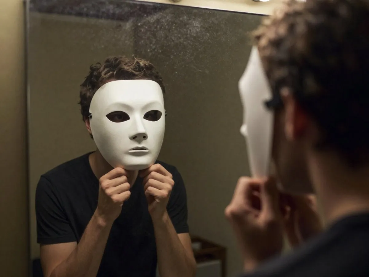 Signification de rêver de Masque pour la vie quotidienne, l'amour et le travail