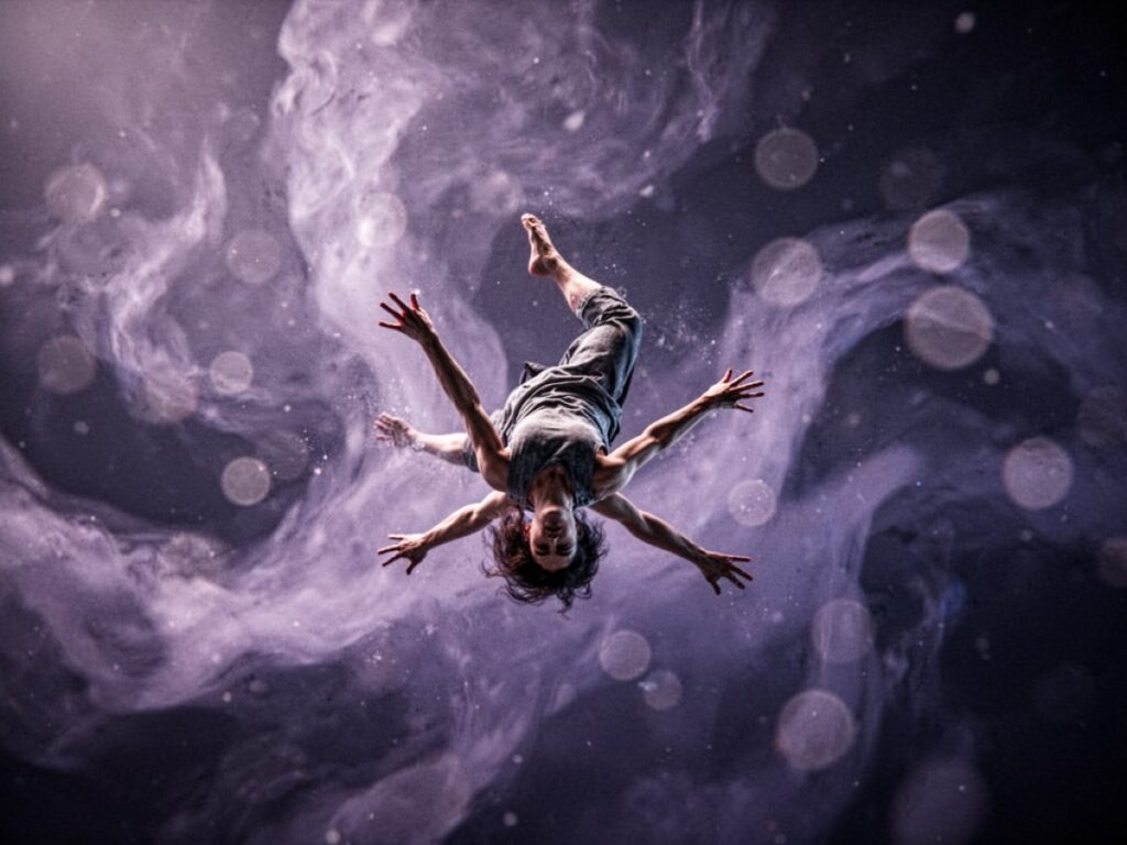 Rêver de Tomber : signification et symbolique du rêve