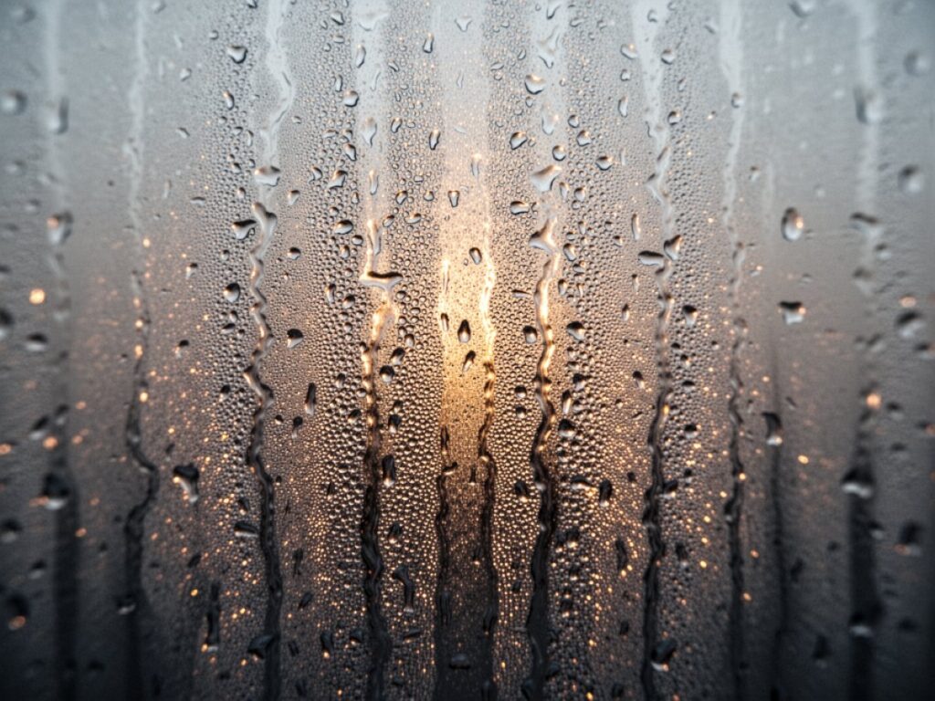 Rêver d'Embuer : signification et symbolique du rêve